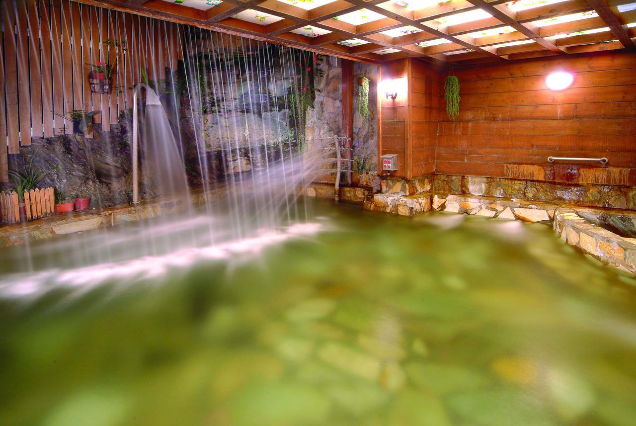 Hejia Hot Spring Hotel 仁愛郷 エクステリア 写真